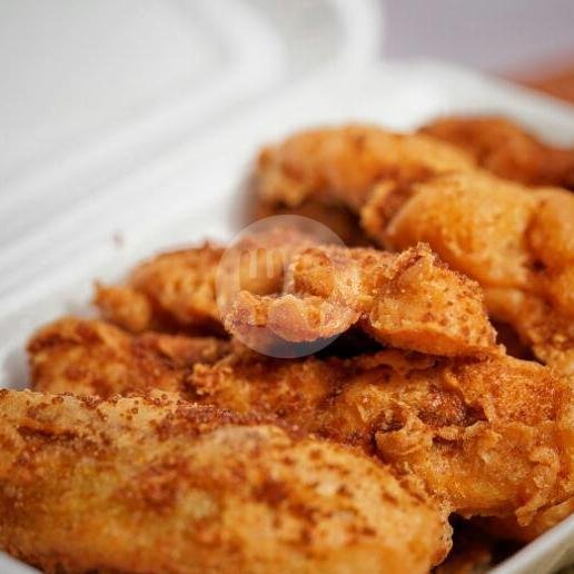 Review Cafe Raja Pisang Keju Arjuna Semarang: Surga Pisang Goreng yang Wajib Dicoba