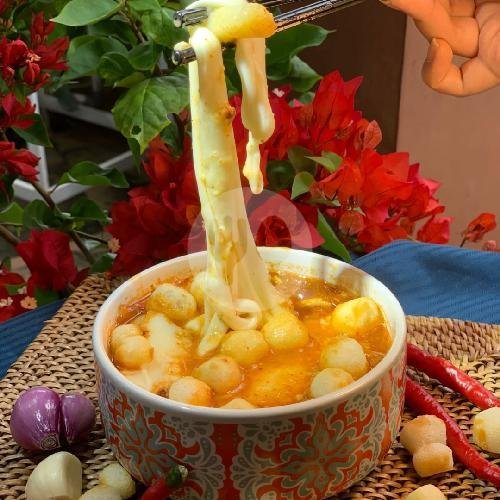Seblak Tteokbokki menu Seblak Bloom UNY, Karangmalang