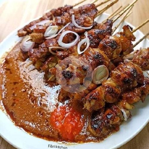Review Sate Soto Madura CAK OHA: Sate Ayam Lezat dengan Suasana Cozy di Batujajar