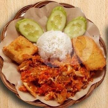 Paha Atas Penyet NampooL ( Tanpa Nasi ) menu Dapoer Bue Pol, Juwiring