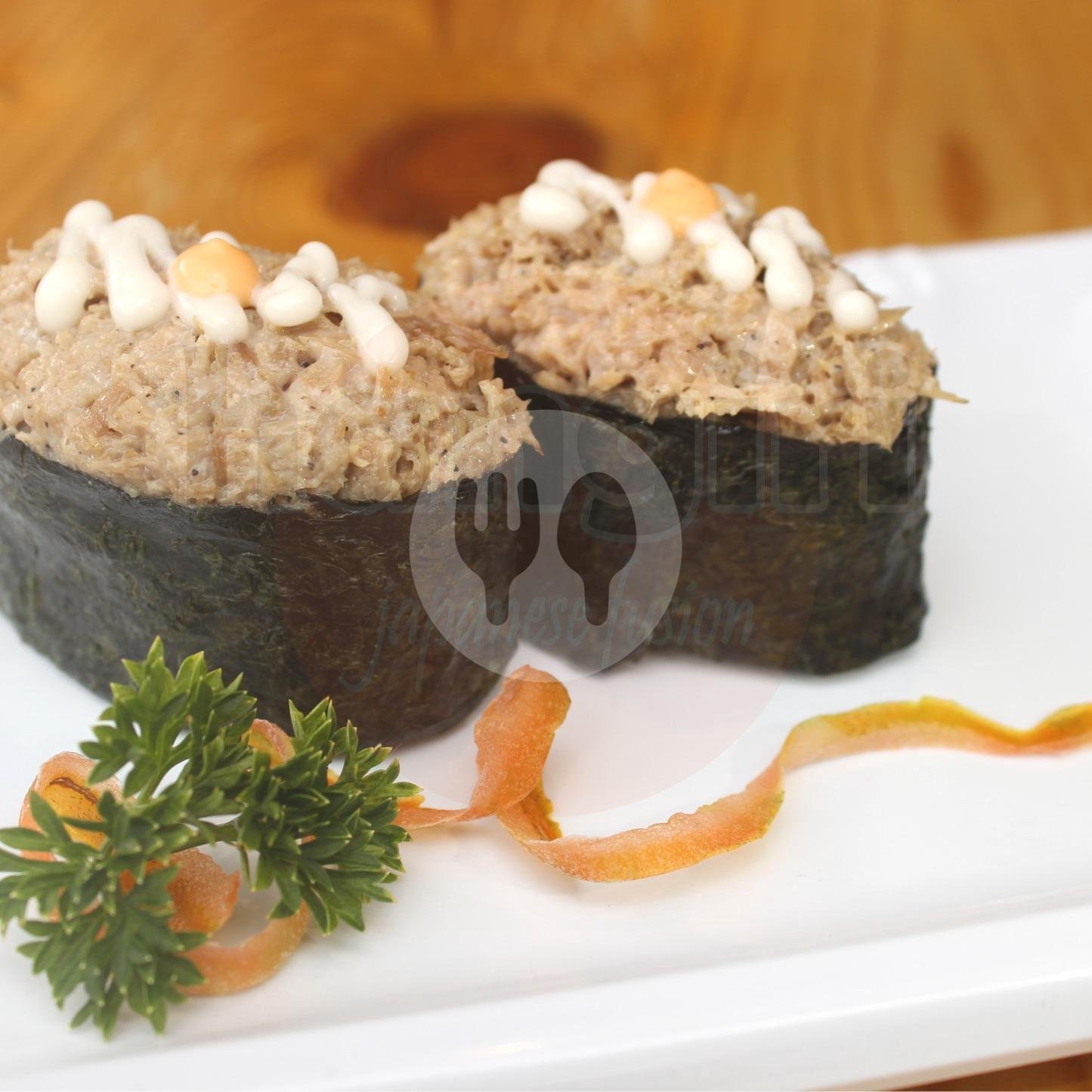 Salmon Sushi menu Hangiri Sampangan, Menoreh Raya