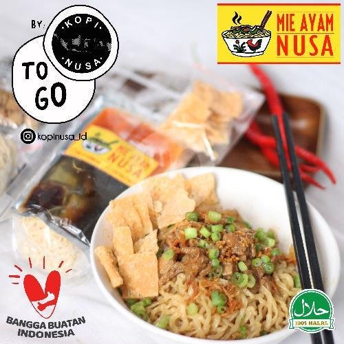 Kwetiau Ayam Bakso menu Kopi Nusa, Mie Ayam Nusa & Angkringan, Cipayung