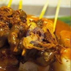 Sate Padang Alam Jaya: Kenangan Manis di Setiap Suapan di Tegal Parang