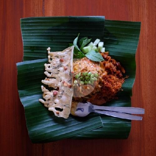 Nasi Pecel Bu Dwi Asli Madiun: Surga Kuliner di Yogyakarta yang Wajib Dicoba
