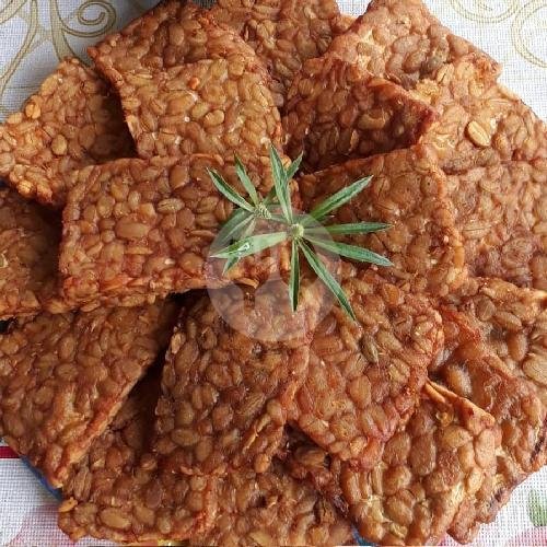 Kerupuk menu Mie Toprak Gading Yu Sri, Pasar Kliwon