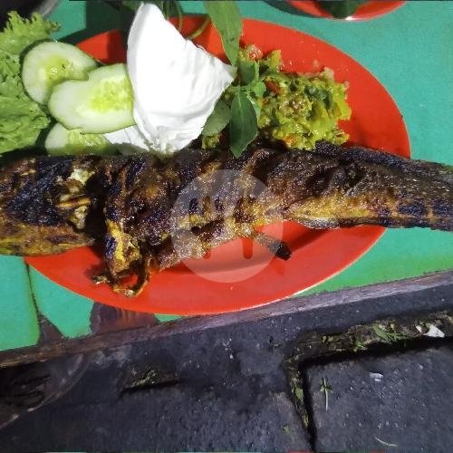 Bebek Paha Goreng S Ijo Pisah menu Warung Kita 38