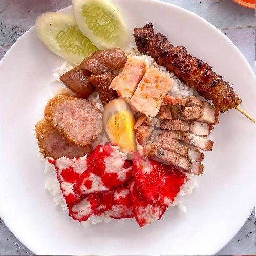 Nasi Campur Kenanga Pecenongan: Kenangan Kuliner yang Menghangatkan Hati di Jakarta