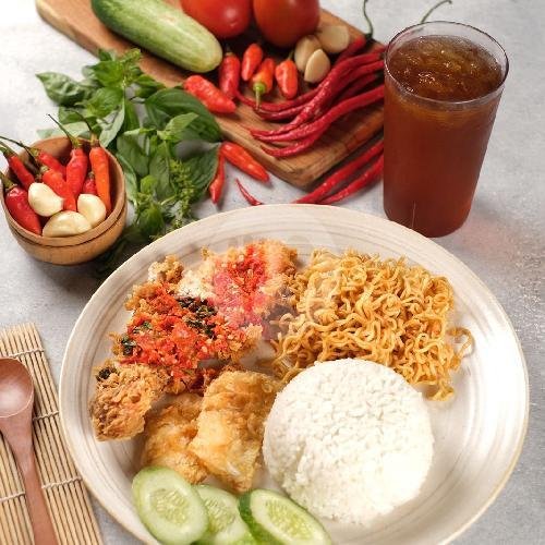 Kulit Crispy Kemasan menu Waroeng Ayam Geprek, Kampus Univ. Siliwangi