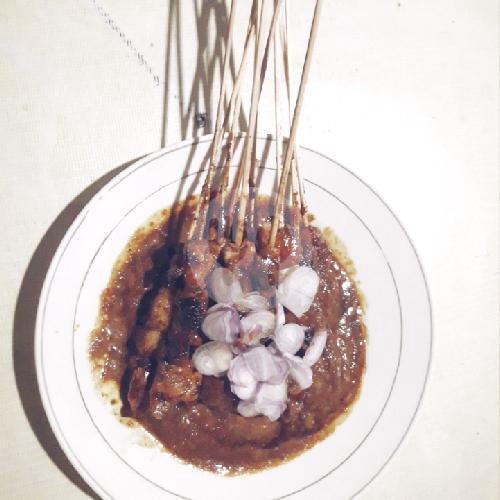 Review Sate Pak Alex: Pengalaman Makan Sate Lezat di Medaeng Waru