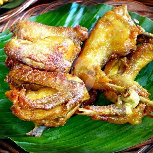 Ayam Goreng TG menu Sambel Hejo Metro Indah Mall