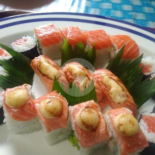 Mix Salmon menu Hepi Sushi, Pondok Aren