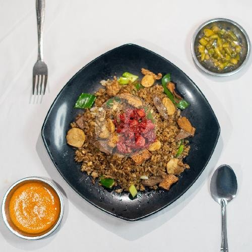 Babi Merah menu Bakmie Siantar Paus, Rawamangun