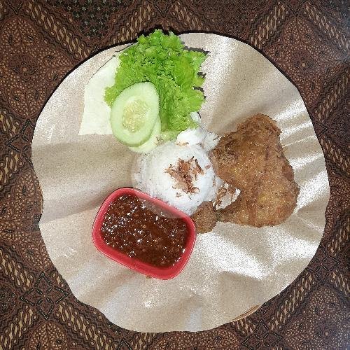Ikan Nila Goreng + Nasi menu Ayam Goreng Kalasan, Pondok Citra