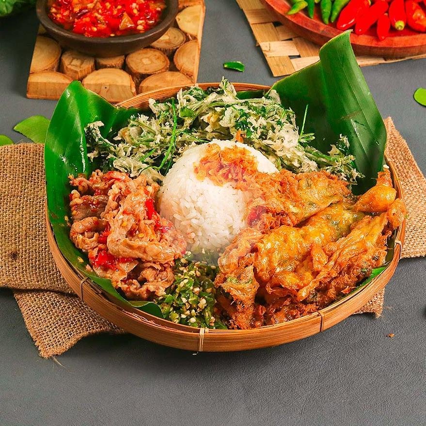 Nasi Telur Dadar Sambal Daging menu Dadar Beredar, Jaktim