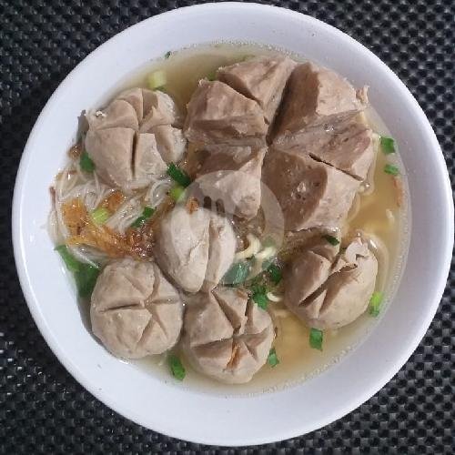Porsi Bakso Istimewa Campur menu Bakso Bengawan Pak Sipit, Cempaka Putih