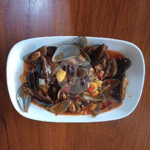 Gurame Asam Manis menu RM. TRISSI