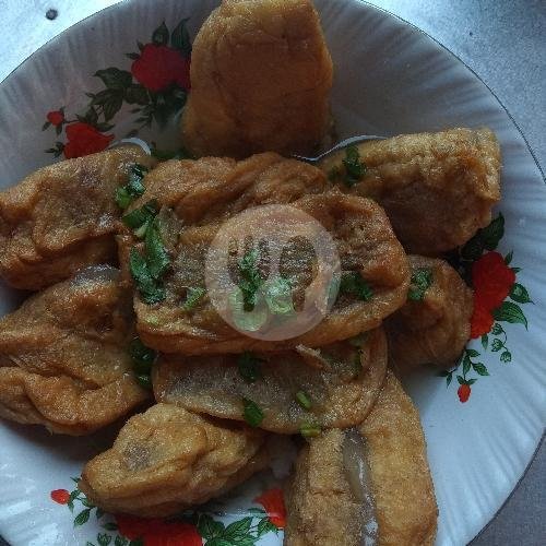 Bakso Bringas: Nostalgia Rasa di Tengah Sawah Jember