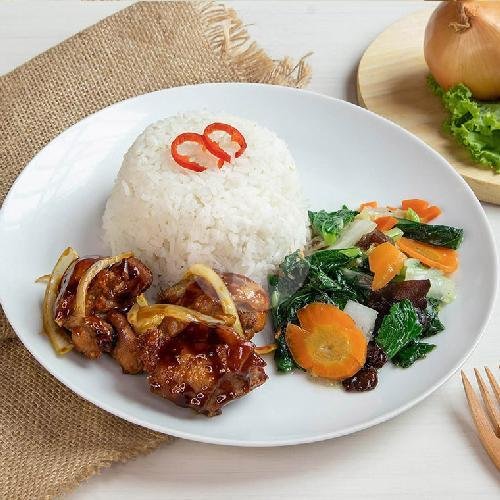 Ayam Rica-rica Capcay + Nasi menu Dapoer Cendana, Arumsari