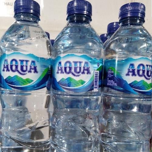 Aqua 600ml menu Bakmi Athau, Pademangan 2 Raya