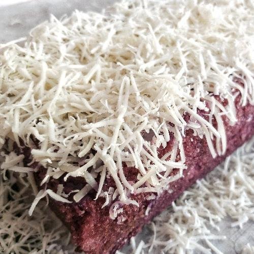 Brownies Talas menu Melia Bakery Dan Cake, Parasamya