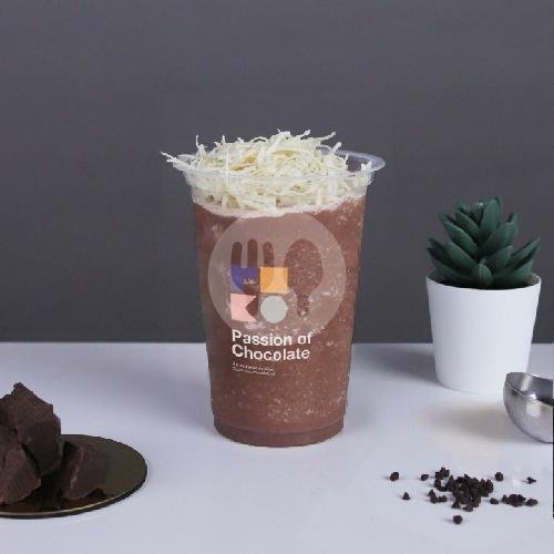 Choco Strawberry (Toping cokelat serut/chocochips/keju) menu Coto Makassar Narasa, Nogosari Bantul