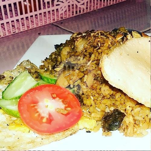 Nasi Goreng Spesial Free Telor Ceplok/Dadar menu Nasi Goreng Roni, Weru