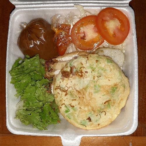 Ayam Geprek menu Gado Gado Legend, Pedurungan