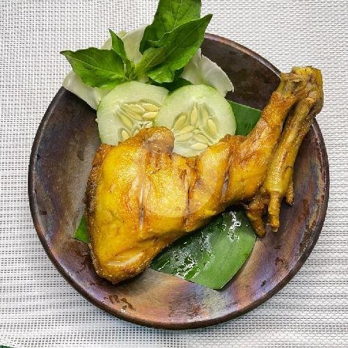 Nasi Uduk Jawara: Kenangan Masa Kecil dalam Setiap Suapan