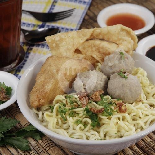 Bakso Halus Kuah menu Bakso Oen, Sewon