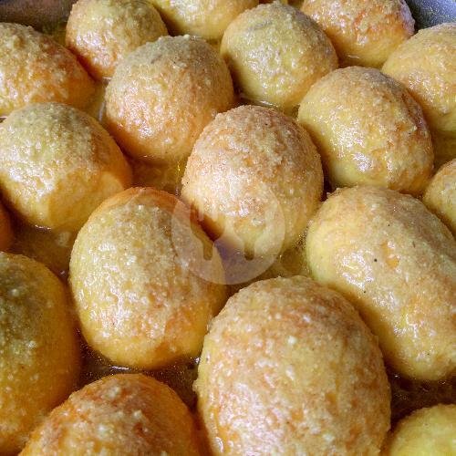 Sop Ikan Gurame menu Warung Nasi 2 Tax, Sutisna Senjaya