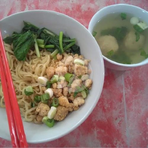 Miago Bakso menu Mie Ayam Bandung Cik Yen, Tanggul Mas Barat