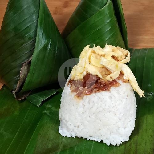Nasi Uduk Daun menu Toko Kue NamSen