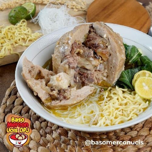 Es Campur menu Baso Mercon Ucis, Sukajaya