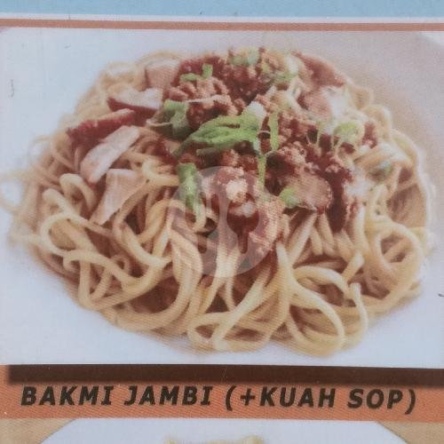 Bakmi Extra Daging + Kuah Sop menu Bakmi Ahiung Khas Jambi, Cengkareng