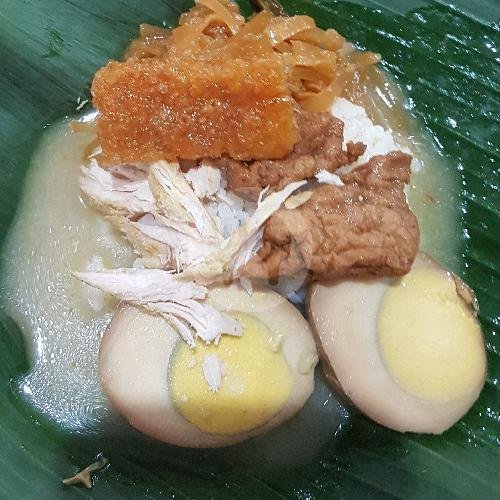 Nasi Ayam Telur 1 menu Nasi Ayam Bu Pini, Anjasmoro
