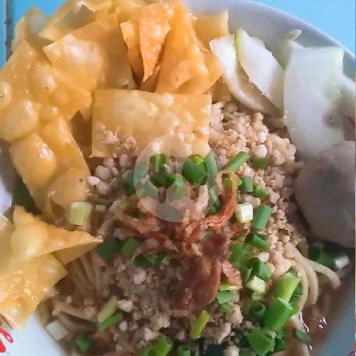 Bakso Campur menu Pangsit & Mie Ayam Dan Bakso Cak Mol, Landungsari