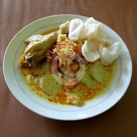 Lontong Opor Ayam menu Bubur Ayam Dan Nasi Bakar Tamantirto, Ring Road Barat