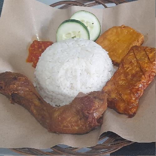 Es Teh Super Jumbo (2 Gelas Besar) menu Assalamu Sambel Joss, Ngaliyan