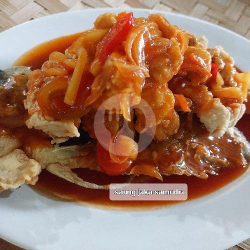 Gurame Asam Manis menu Saung Tepi Sawah Jaka Samudra