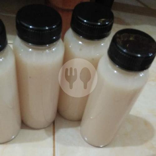 Jus Kedondong menu Bakmi Lily, Krekot Bunder
