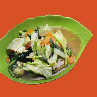Review Makanan Enak dan Terjangkau di Food Setiabudi, Bandung