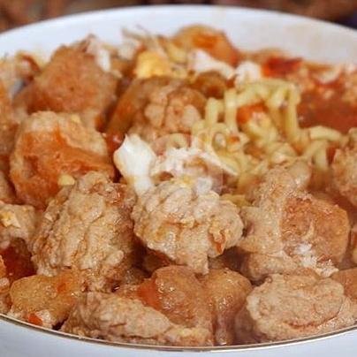 Seblak Komplit menu Seblak Mba Dewi, Gang Sipulo Masuk