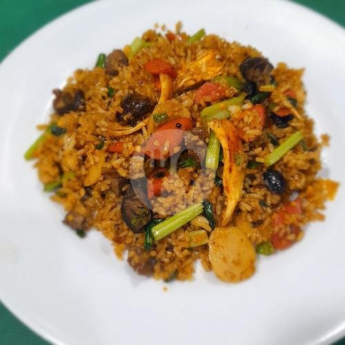 Mie Goreng Spesial menu Nasi Goreng Rizqiana Jaya II, Jl. Gatot Subroto No 108A