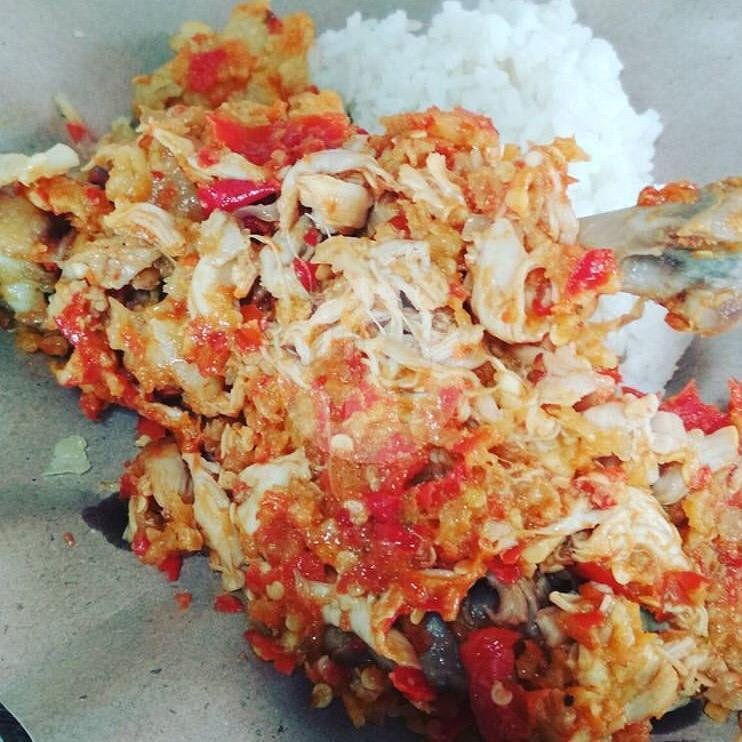 Krupuk ( B ) menu Ayam Geprek Kumlot, Kartika Ngoresan