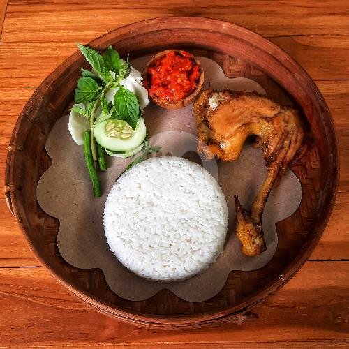 Cumi sambAT Level menu Pondok Lawu Traditional Resto &Coffee