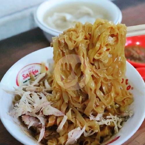 Mie Pangsit (Asin / Manis) menu Mie Koei Fong,  Kebon Tangkil