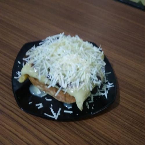 Pancong Tiramisu Crunchy menu Pancong Lumer Nampoll, Palem Raya