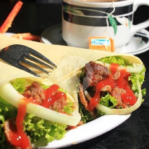 Medium Kebab menu Persia Kebab, Rawalumbu