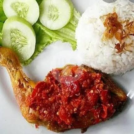 Ayam Presto Exstra Pedas menu Ayam Presto Novi, Kampung Dalam