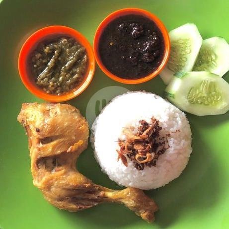 Kepala Bebek menu Nasi Bebek Mandiri, Pulo Gadung
